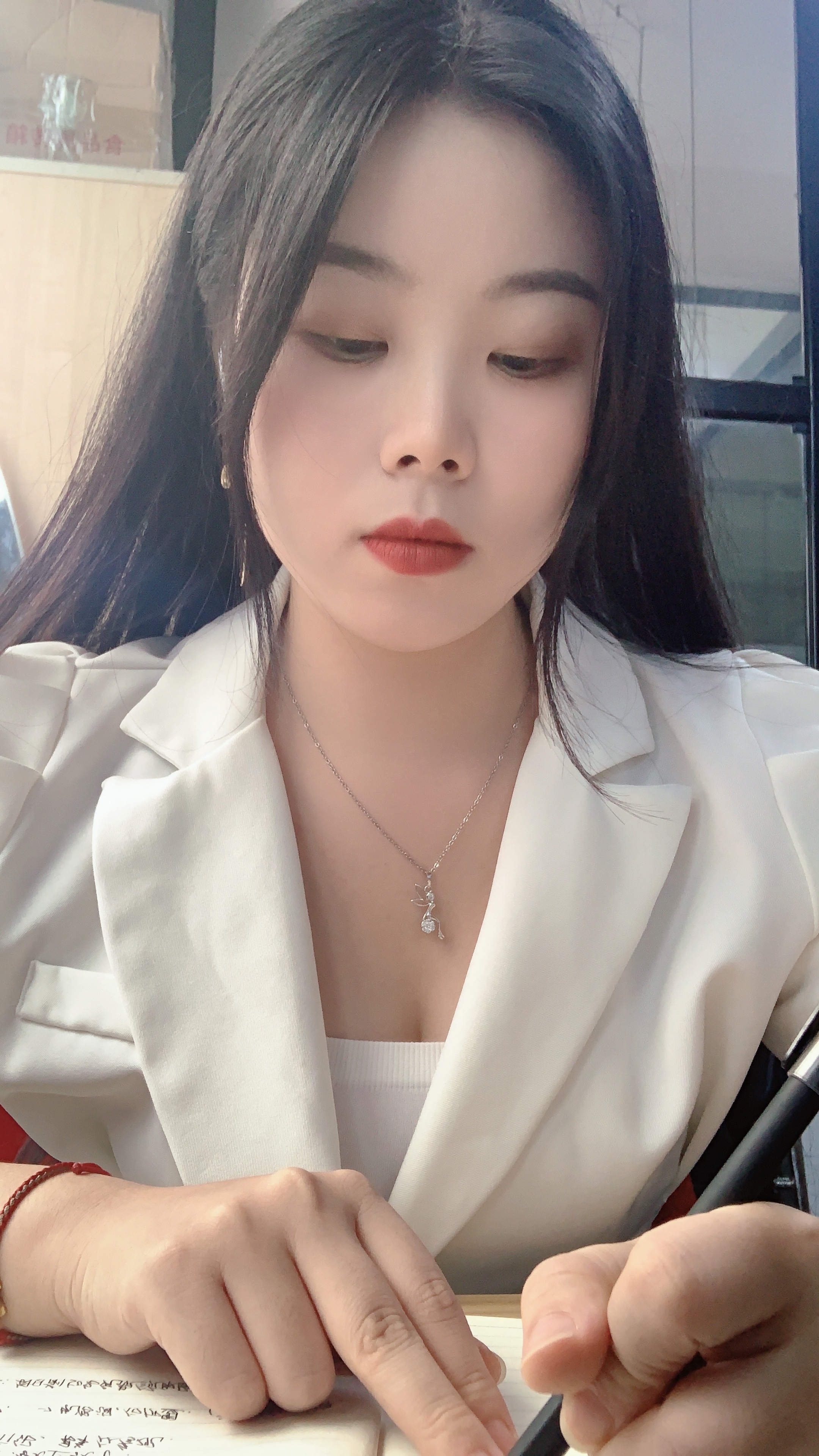 曾婉婧的图像